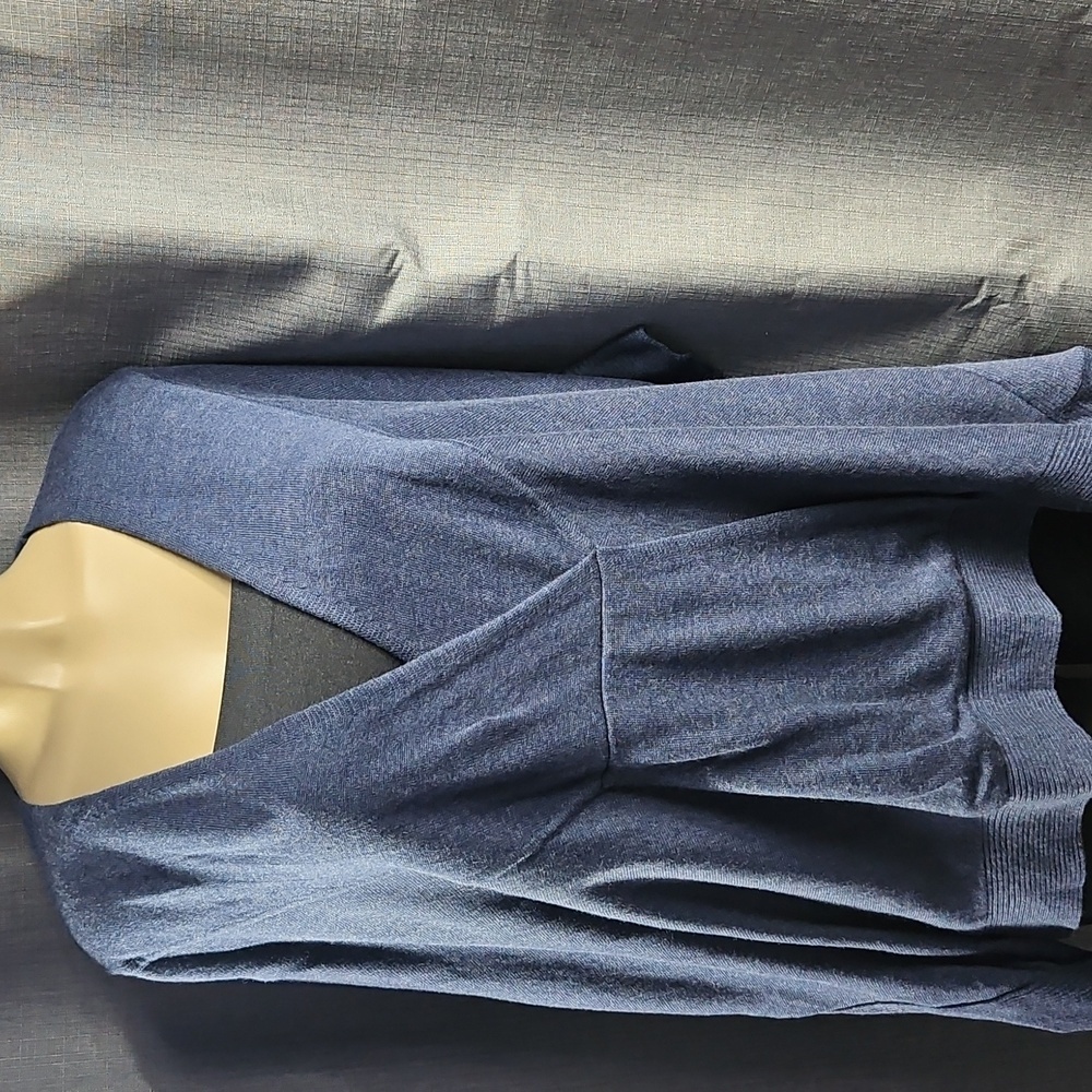 MARLA WAYNE PONCHO / SWEATER KNIT IN BLUE SIZE SML